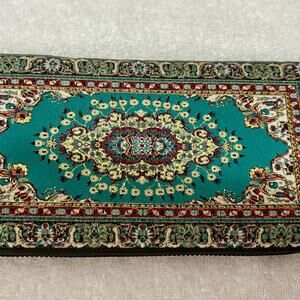 12-pocket Patterned Wallet